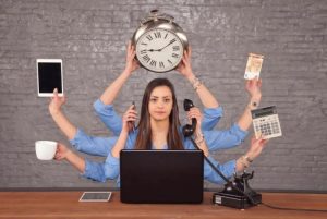 Tips kerja produktif bagi karyawan yang sering multitasking